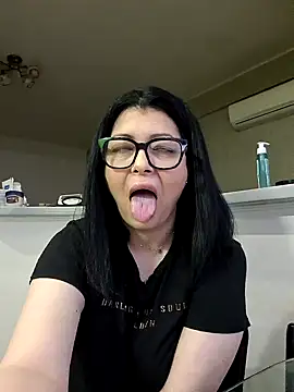 Milf Abigail online show from May 14, 3:01 am