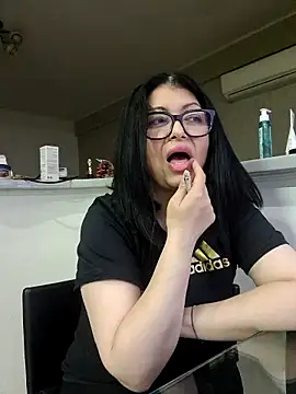 Milf Abigail online show from May 22, 3:37 am