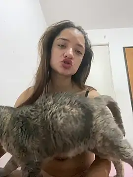 Alicia ALICIA online show from May 8, 6:10 pm