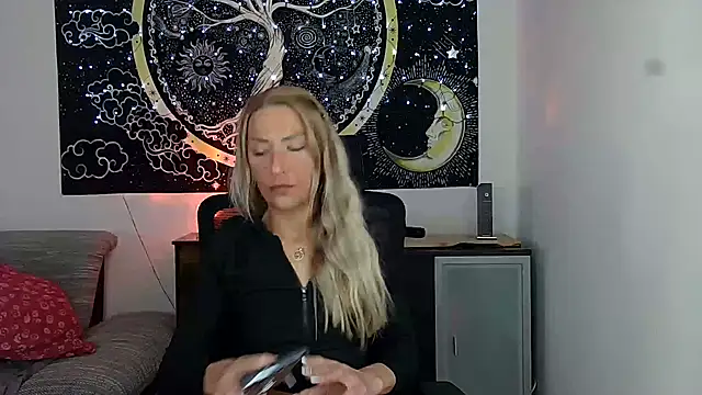 -Jeany- online show from May 7, 4:43 pm