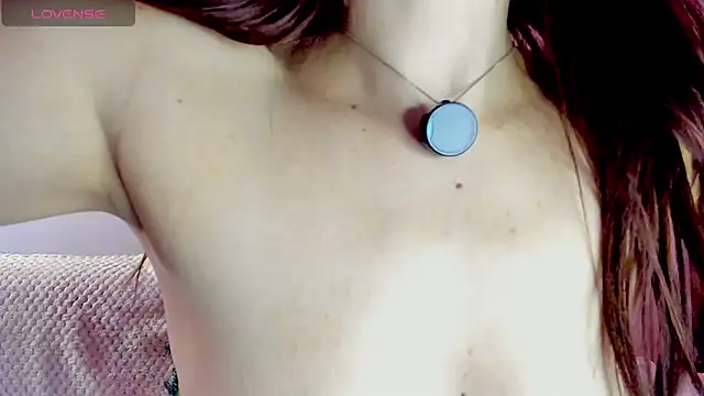 Buttyy Cherry online show from December 17, 10:47 pm