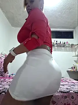 gatadeojosclaros online show from October 26, 2:18 am