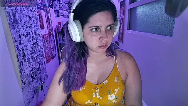 Vallolet Spencer online show from April 5, 3:05 am