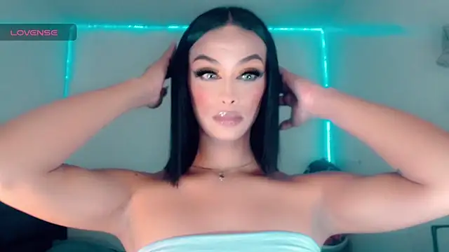  Riannagarcia  online show from November 6, 5:24 am