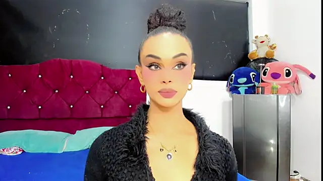  Riannagarcia  online show from July 8, 7:32 am