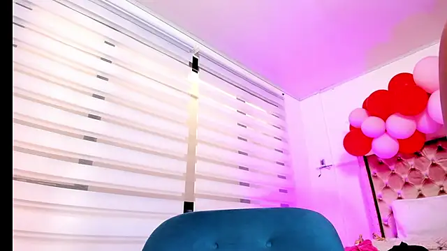 Danna Ramiirez online show from February 16, 6:41 pm