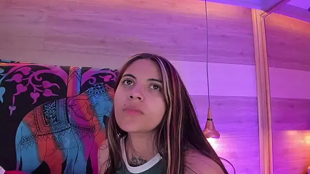 Cori Paige online show from May 5, 4:04 am