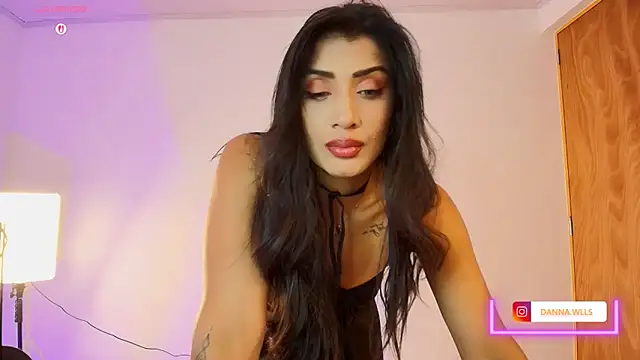 Dannawells online show from May 16, 1:52 am