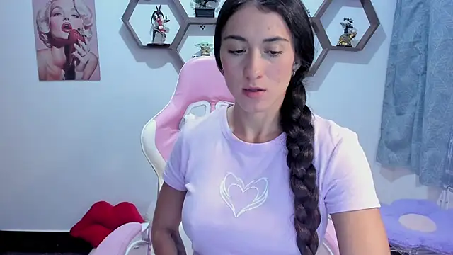 SharonSander online show from February 4, 11:52 pm