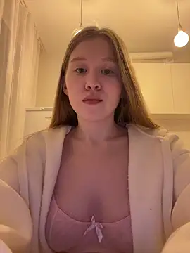 Eva Weyne online show from March 7, 10:39 pm