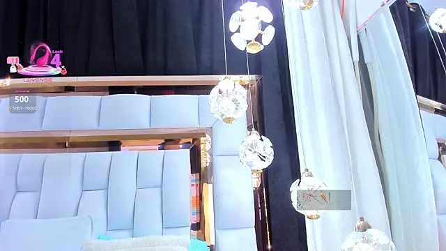 SarayRoyse online show from February 20, 7:37 pm