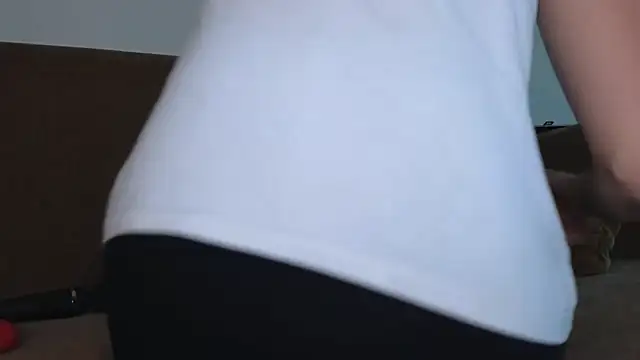 Mr-and-Mrs-Smith online show from January 17, 1:29 pm