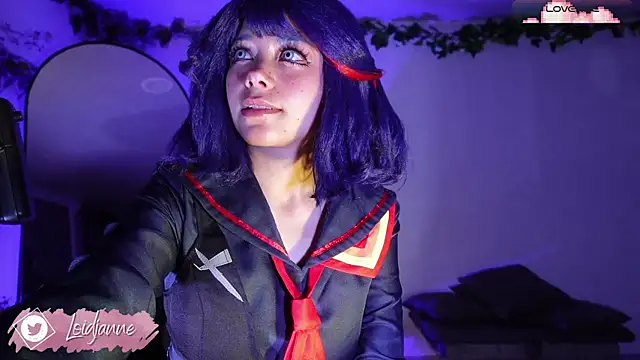 loIijanne online show from November 14, 3:45 pm