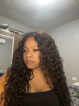 xxxAvery online show from October 8, 1:37 pm