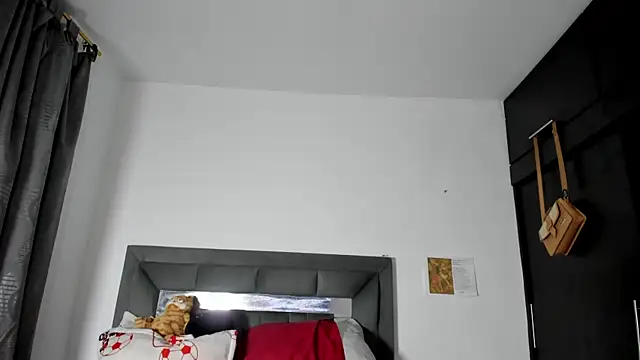 daarklover online show from April 12, 3:20 am