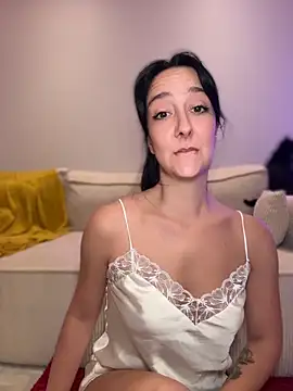  Juliette online show from May 23, 8:07 pm