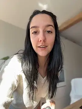  Juliette online show from March 24, 9:36 am