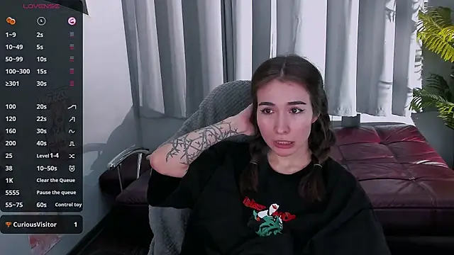 ashleyro1 online show from November 30, 1:15 pm