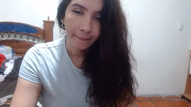 Ainhoa-hot online show from May 24, 3:05 am