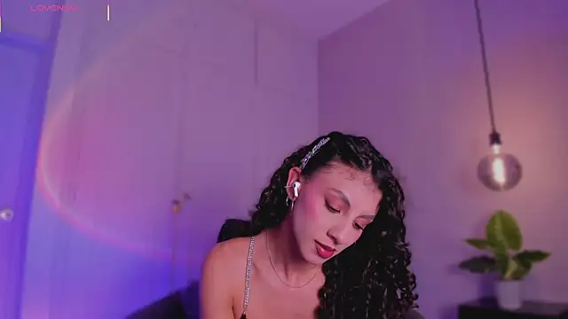 MiissCharlotte online show from October 26, 6:09 am