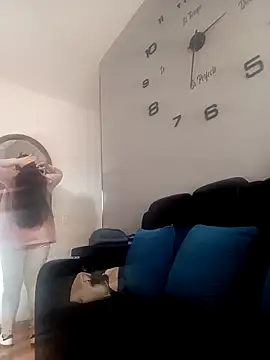 Laura martin  online show from February 2, 7:35 pm