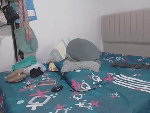 Stepmom slut 50 online show from February 25, 12:48 pm