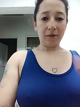 emilypoppy3 online show from May 15, 11:18 pm