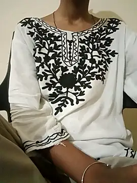 Snapshot of Kumkum_36 chatting on September 10, 5:07 am Kumkum 36 online show from September 10, 5:07 am