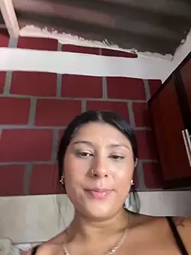 CandyRoxx1  online show from May 9, 8:11 pm