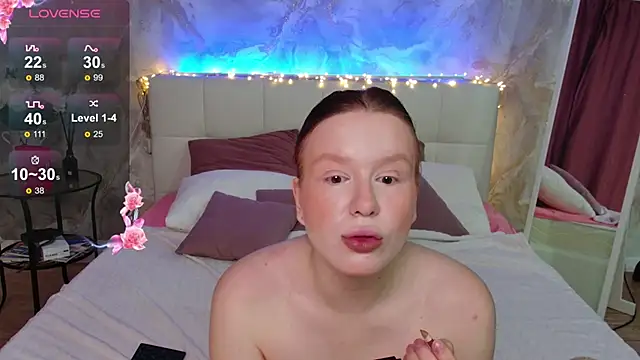 LucyHornyDoll online show from November 14, 11:32 am