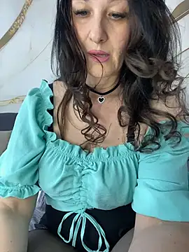 Katie-n online show from May 7, 7:12 am