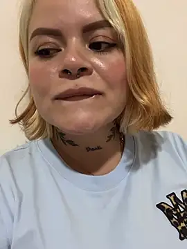 Chloe  and  Ivana  xxx online show from May 15, 12:38 am