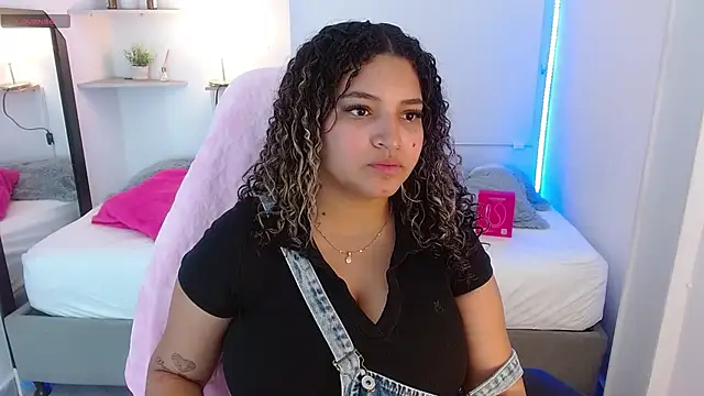 Julia Boobs online show from September 24, 12:37 pm