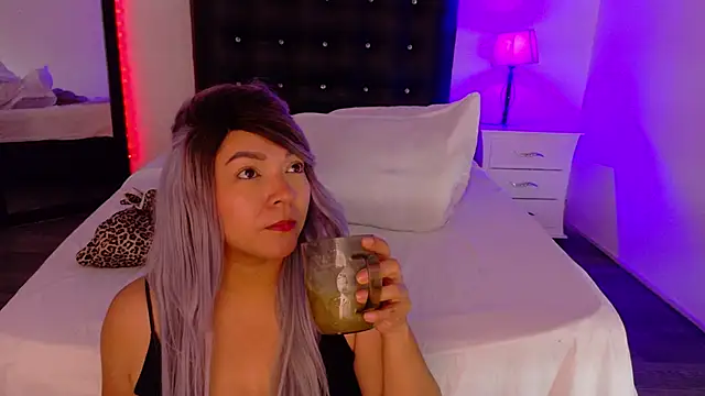 Snapshot of Cuckold_lover69 chatting on September 21, 1:43 pm Cuckold lover69 online show from September 21, 1:43 pm