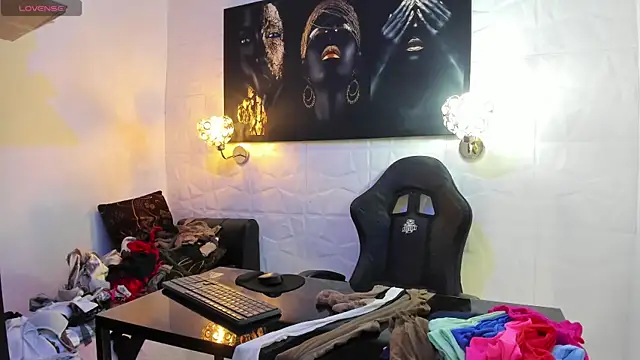 miss lucero1 online show from November 8, 3:22 am