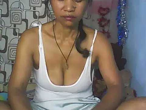 nene belle online show from March 3, 7:36 am