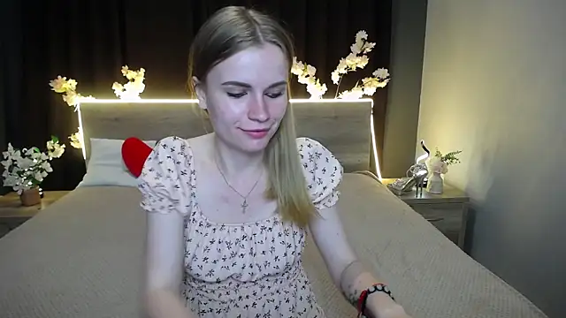 MargaritaKiss online show from May 10, 7:49 pm