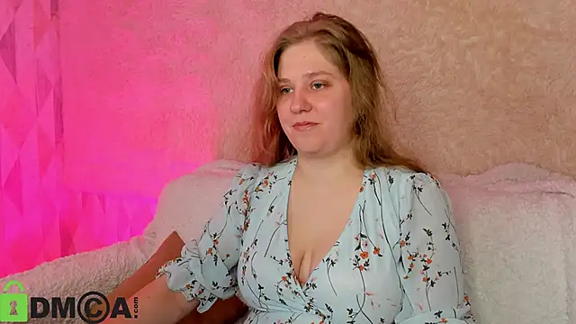 Megan Violer online show from November 7, 5:40 pm