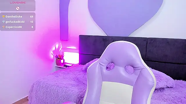 amira cute2 online show from April 1, 1:41 pm