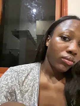 kellya  online show from May 15, 11:18 pm