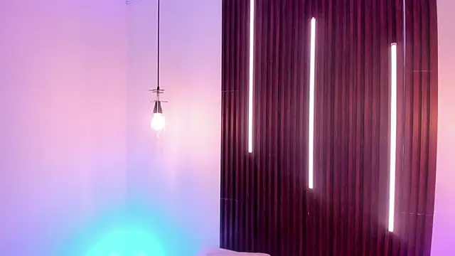 ArianaBaker online show from May 13, 7:08 pm