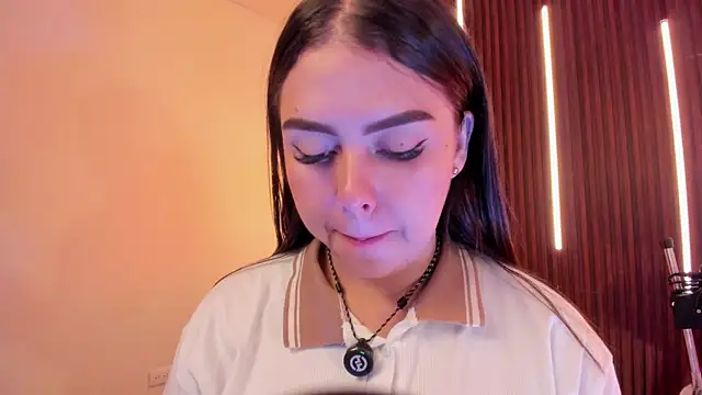 ArianaBaker online show from June 22, 2:03 pm