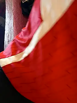 Swirly blac online show from November 22, 7:44 am