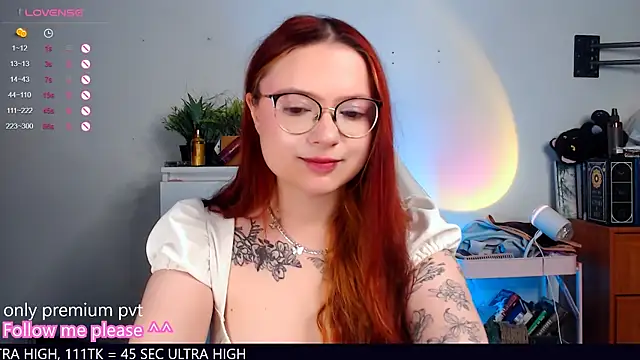 me  hanna online show from October 17, 10:13 pm