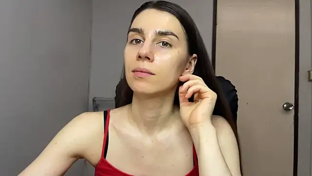 SassyJessi online show from February 17, 8:24 am