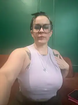 quinnmariexo online show from October 19, 10:01 pm