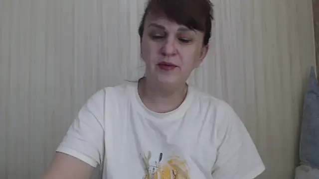 EverlastBlum online show from May 18, 4:40 am