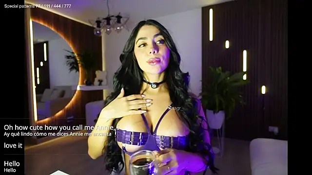 AnnaTaylor1 online show from May 25, 12:20 am
