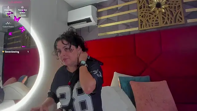 hanny milf online show from March 29, 8:46 am