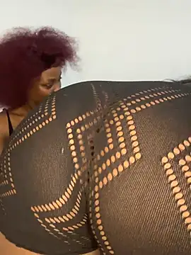 THEBUTTERNUT online show from April 10, 7:20 pm